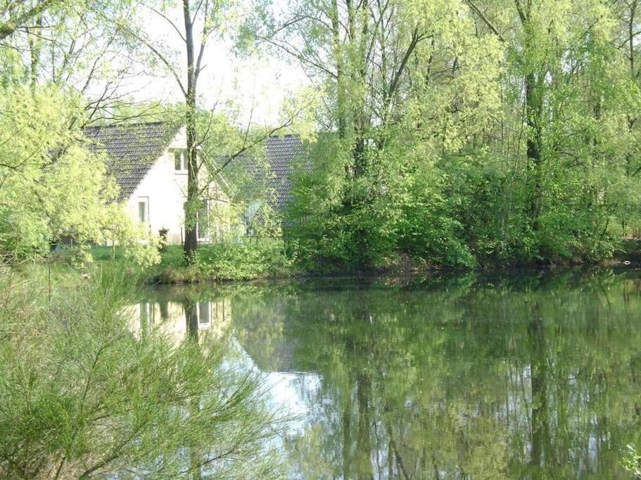 Vrijstaande Recreatievilla Met Ruime Omheinde Tuin Posterholt Dış mekan fotoğraf